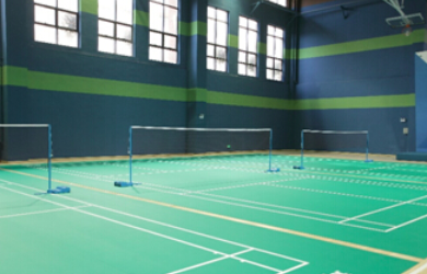  Attention should be paid to the decoration design of badminton hall